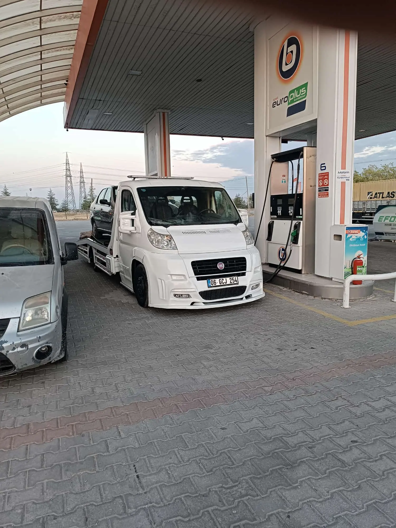 Reyman Oto Kurtarma çekici hizmeti